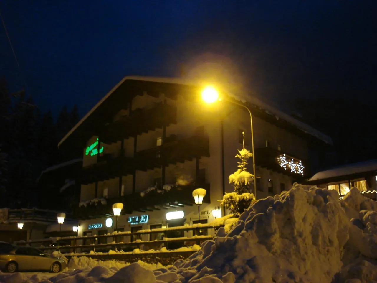 Hotel Il Dollaro Falcade Italy