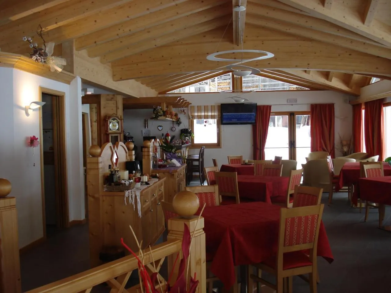 Hotel Il Dollaro Falcade 3*,